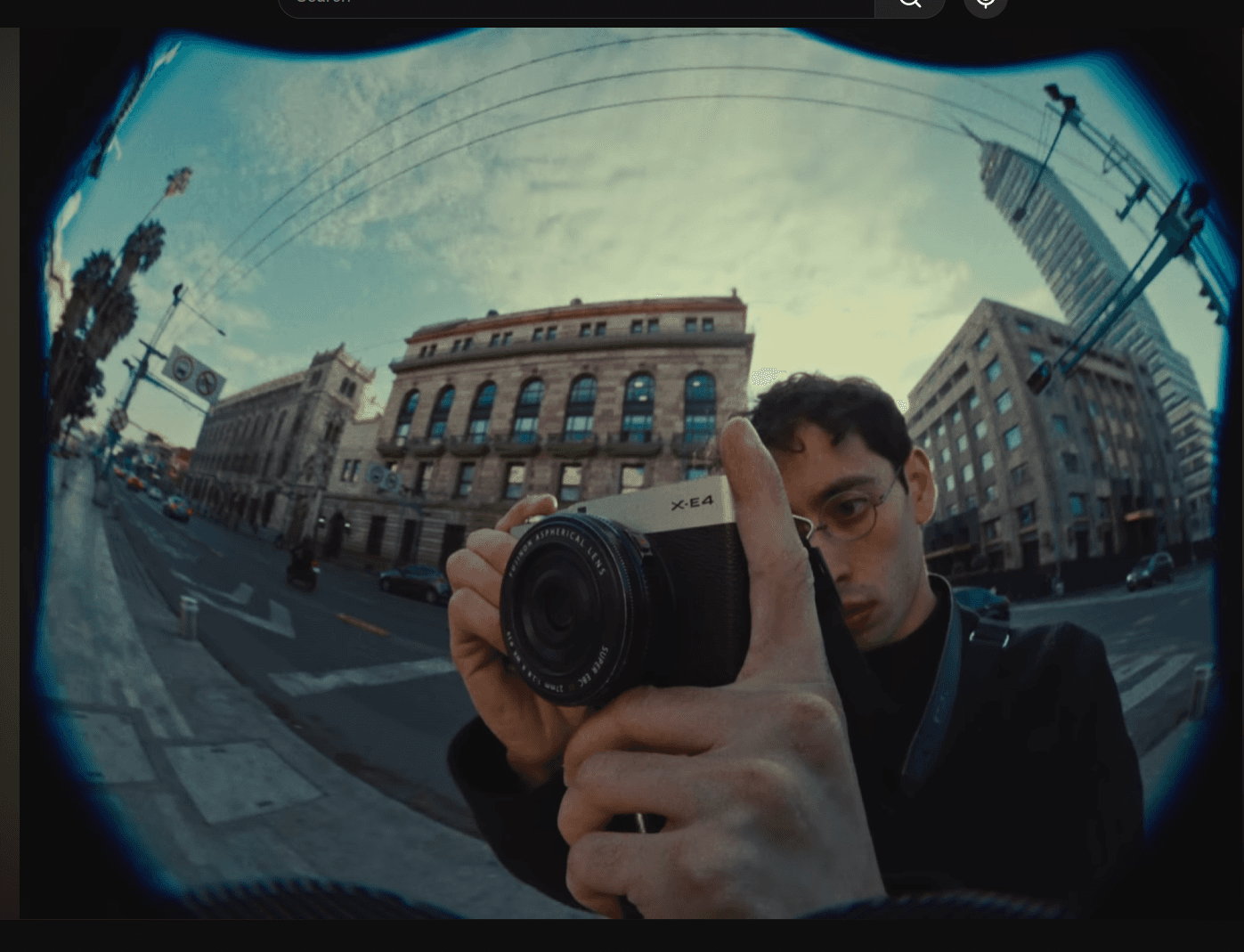 Example of a picture inside of the article